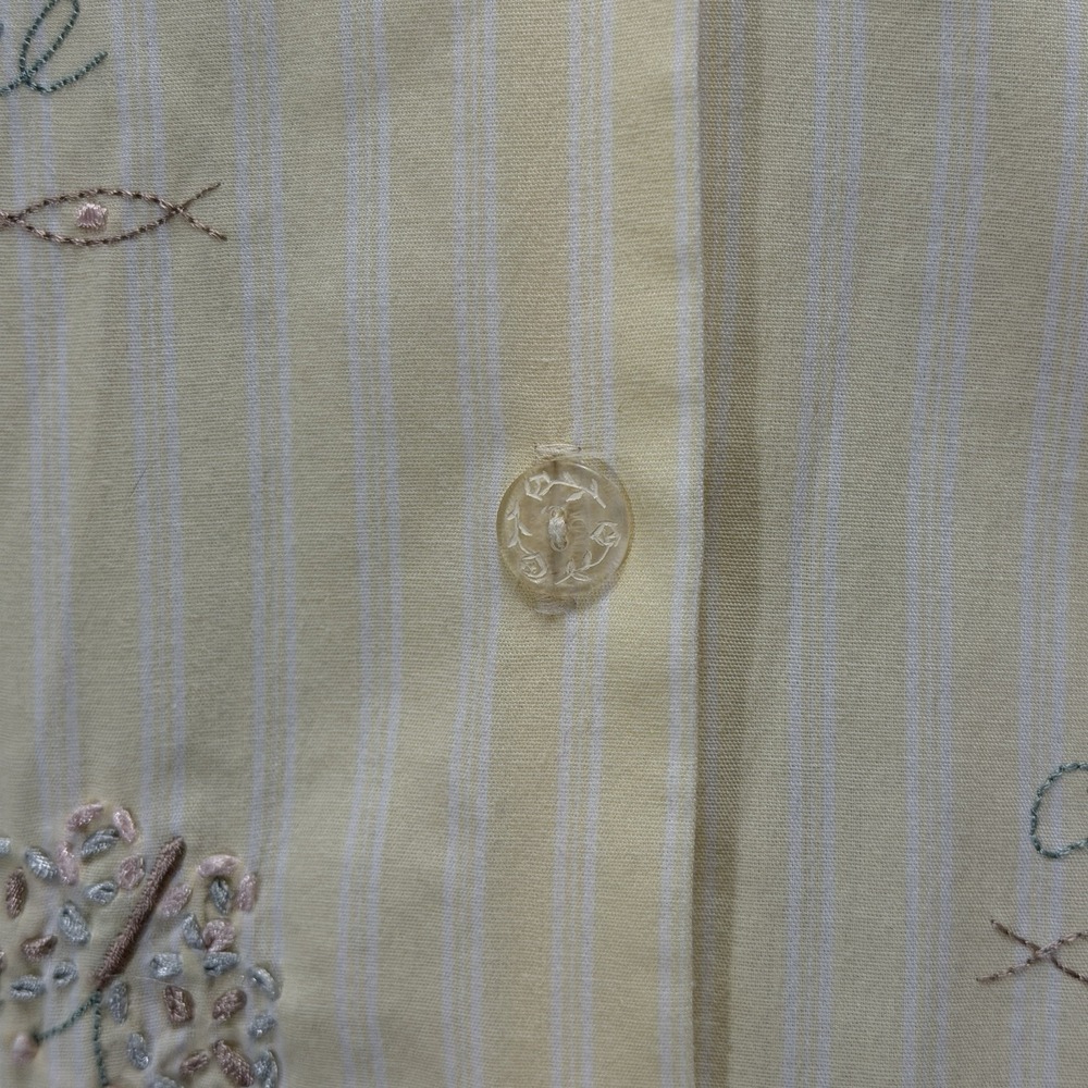 Vintage Napa Valley Cottagecore Floral Button Up Shirt Sz L Embroidered Pastel - Picture 4 of 10